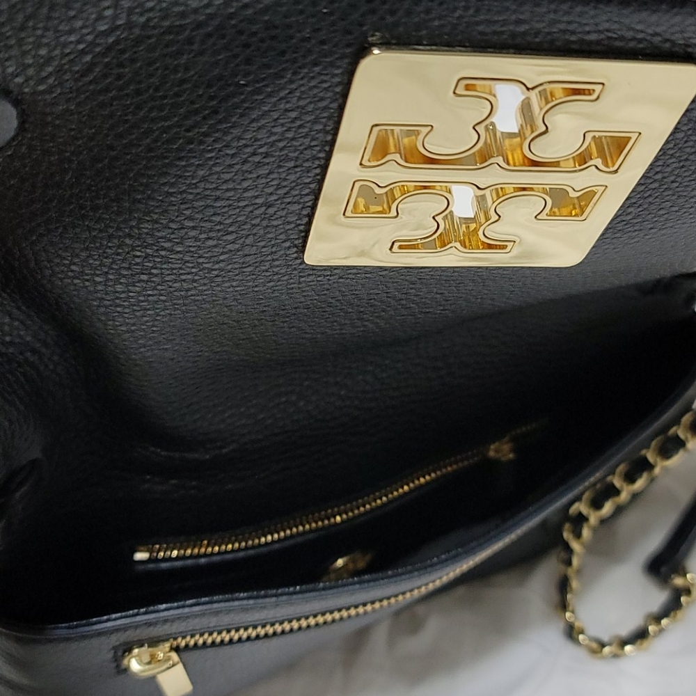 Tory Burch Britten Clutch - Picture 9 of 13